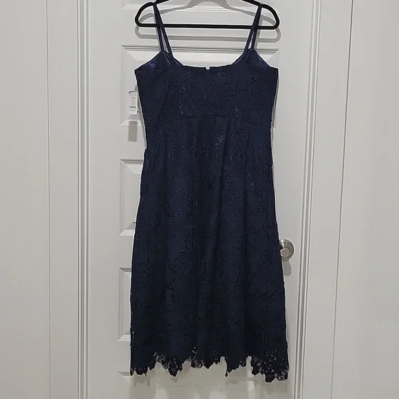WHBM Lace Midi |Officer Blue (Navy) | Size 14 👗 - Picture 2 of 16
